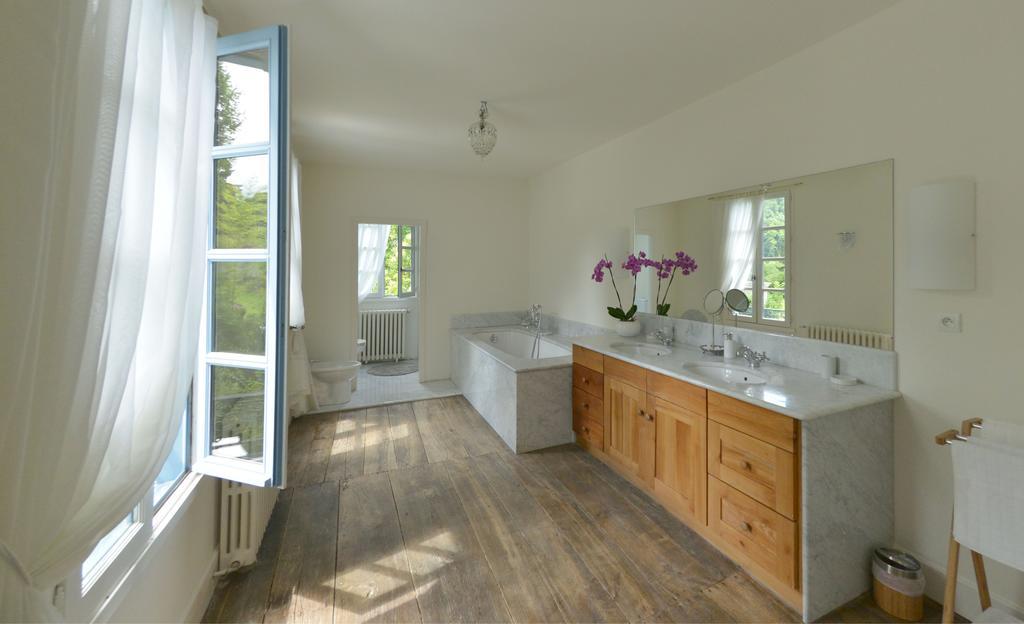 Residence Crone Castillon-en-Couserans Zimmer foto